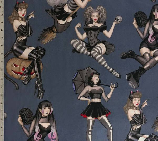 Bilde av Gorgeously Goth - ca 25 cm høye jenter på blågrå