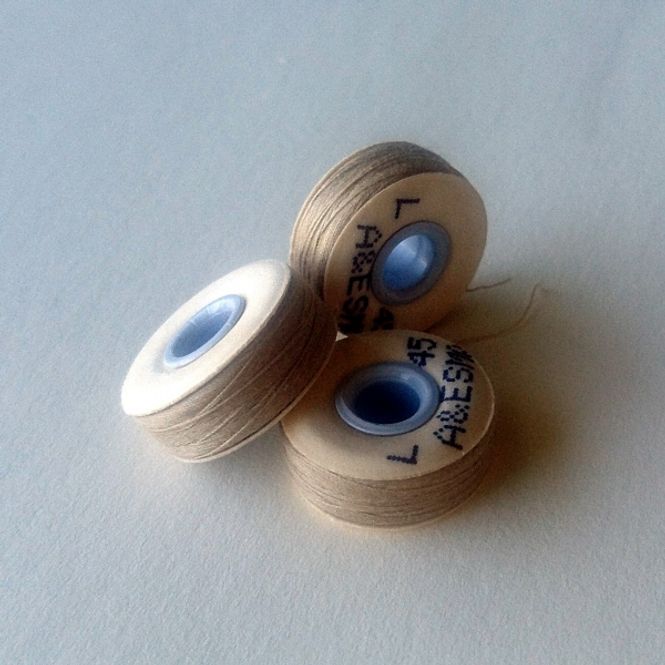 Hovedbilde 6 st Signature, baguette/beige, 50m, 40WT cotton
