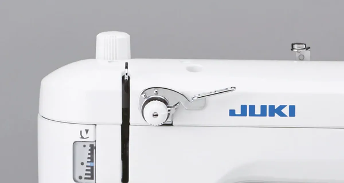 Kampanje! Juki TL-2200 QVP mini rettsømsmaskin
