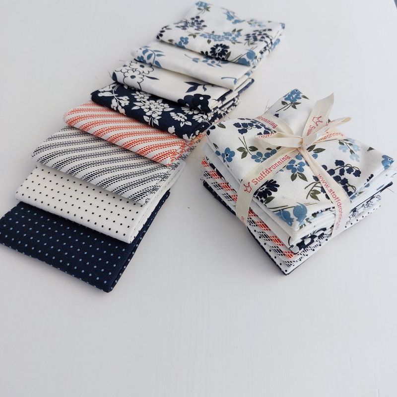 Happy Minis - Dwell
